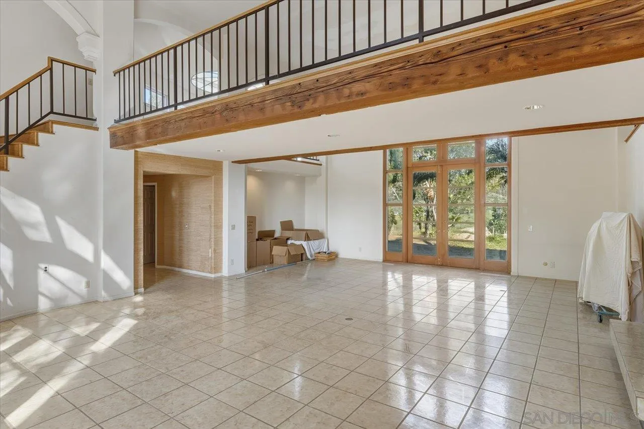 1050 Rice Canyon Road Fallbrook, CA 92028 - Photo 20 of 52 Living Room