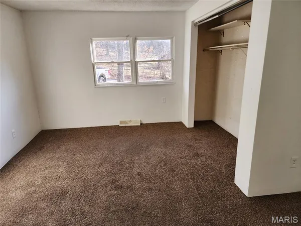 $259,000 | 138 Mulberry Street, Greenville, MO 63944