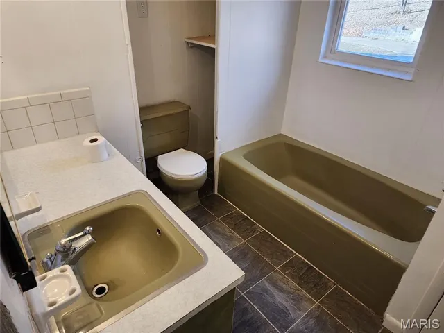 $269,000 | 138 Mulberry Street, Greenville, MO 63944