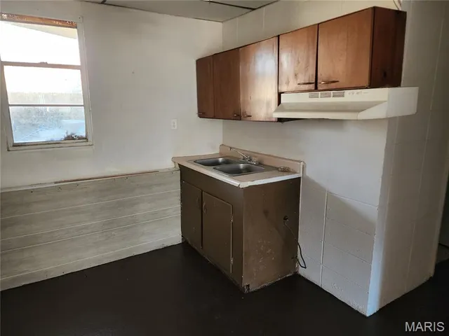 $269,000 | 138 Mulberry Street, Greenville, MO 63944