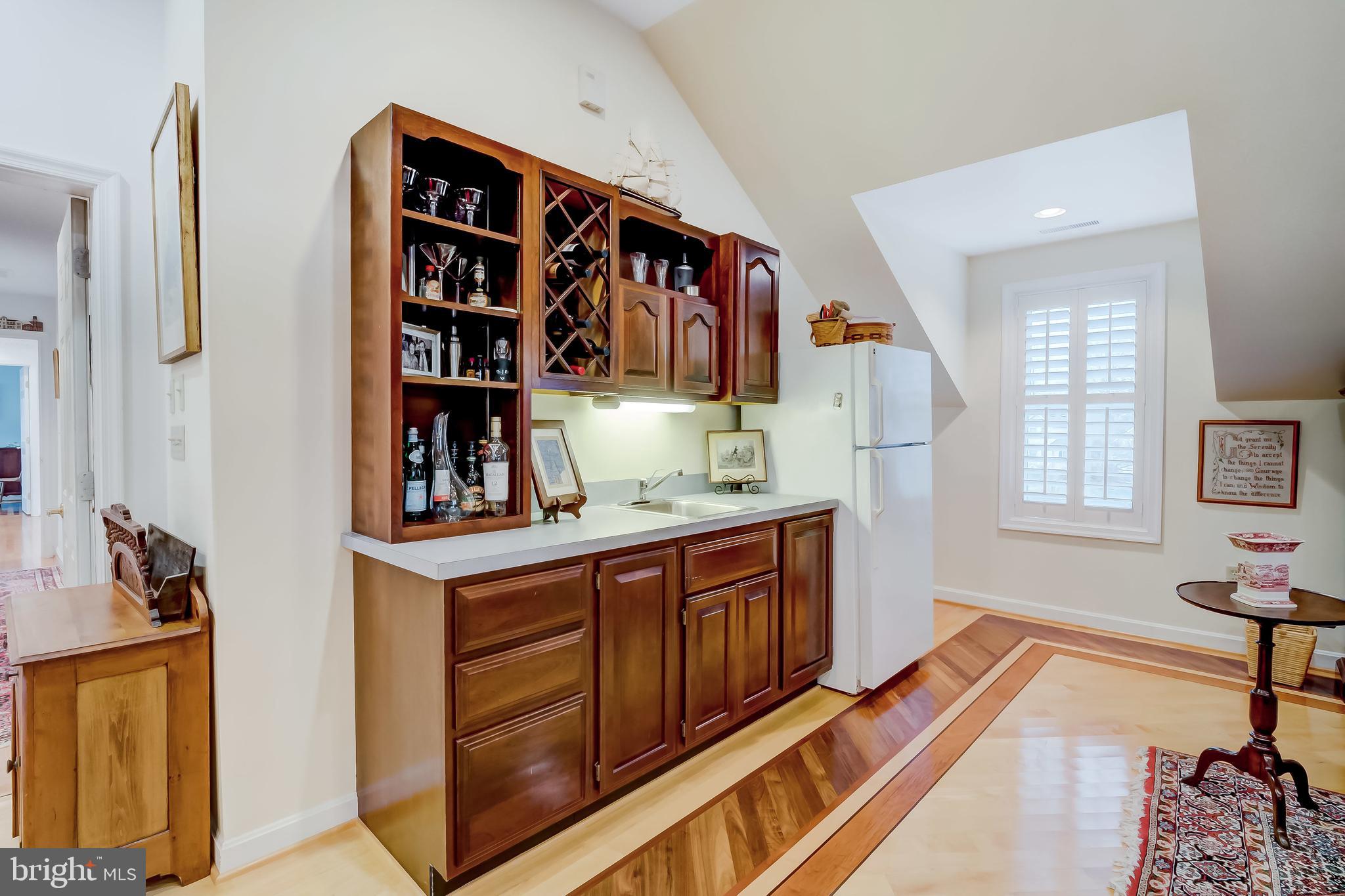 2911 Cox Neck Road East Chester, MD 21619 - Photo 33 of 52 Game Room Wet Bar