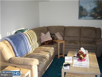 1554 Deer Run Road Warminster, PA 18974 - Photo 11 of 12 Family Room