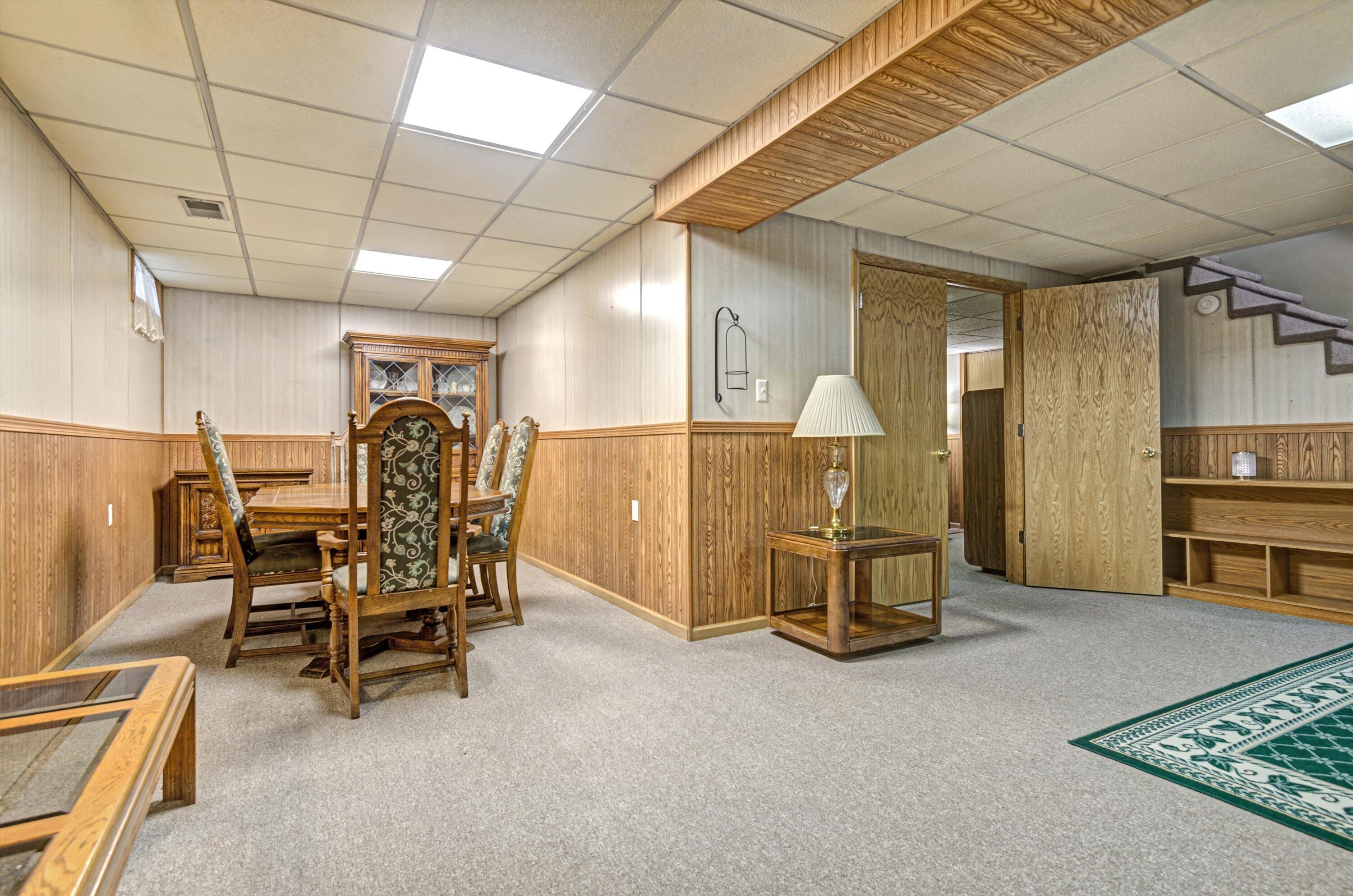 8113 Victoria Place Crown Point, IN 46307 - Photo 23 of 29 3000x1987