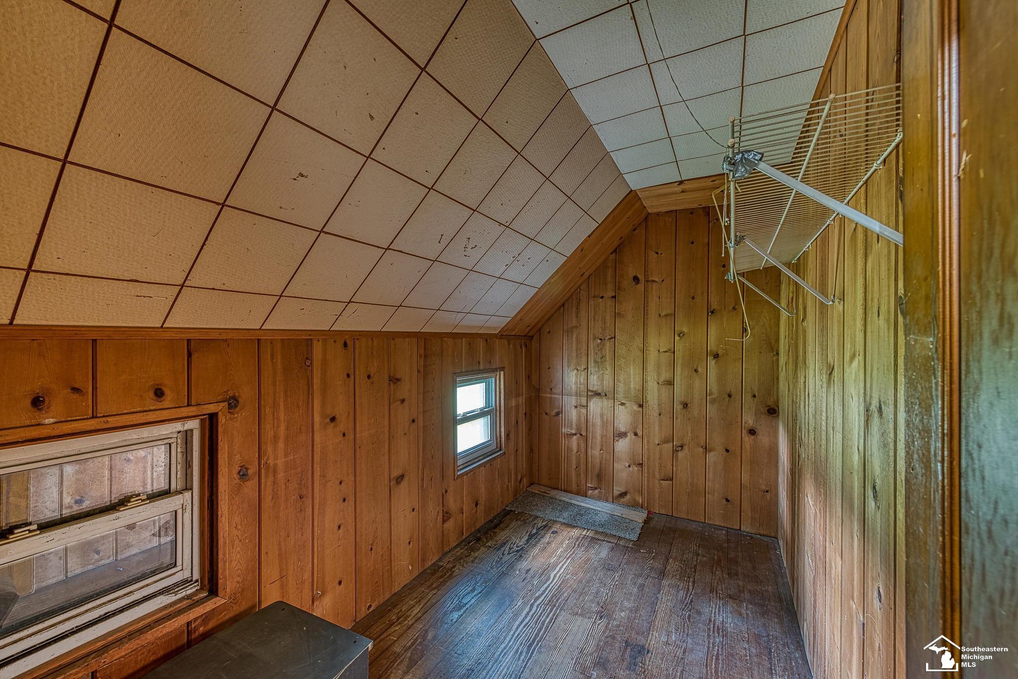 13908 Palmer Road Willis, MI 48191 - Photo 10 of 23 50083635-9.JPG