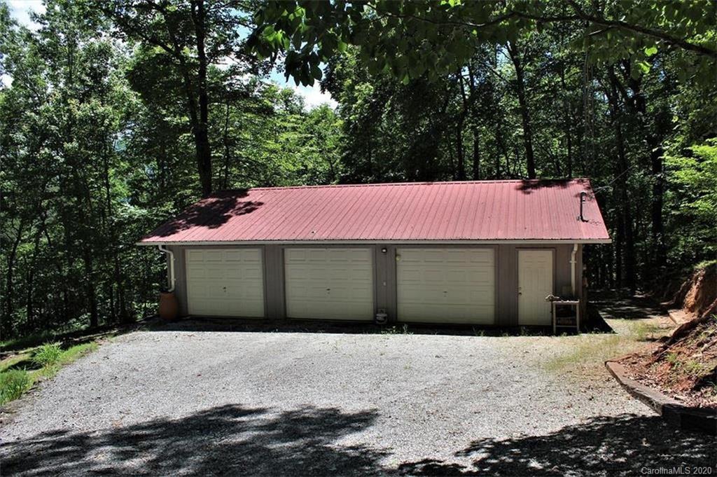 393 Platinum Road Tuckasegee, NC 28783 - Photo 35 of 41 Gallery Image 35