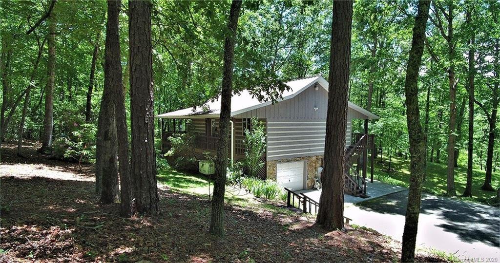 393 Platinum Road Tuckasegee, NC 28783 - Photo 5 of 41 Gallery Image 5