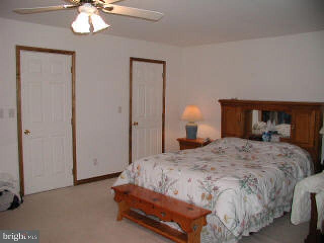4211 Highland Road Elizabethtown, PA 17022 - Photo 8 of 9 Gallery Image 8