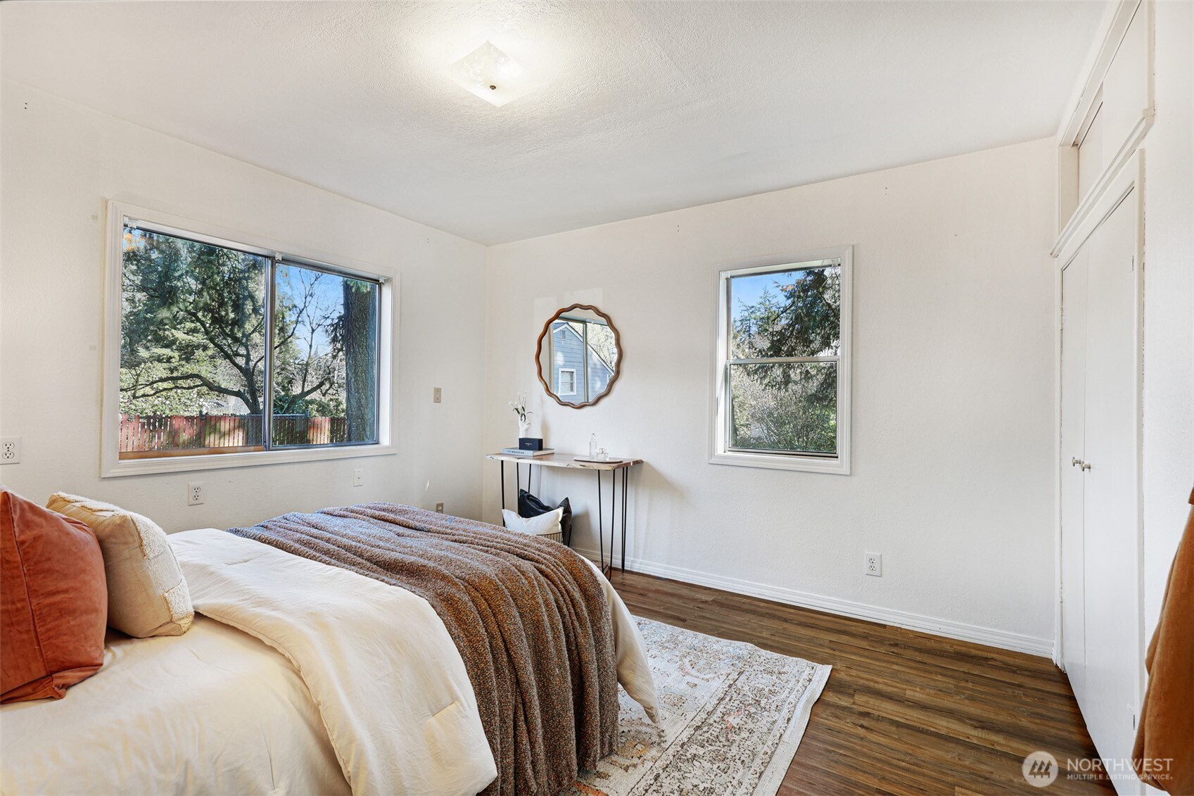 11142 8th Place South Seattle, WA 98168 - Photo 14 of 23