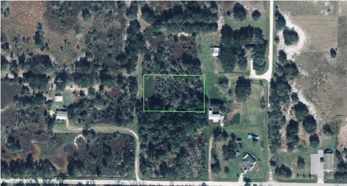 701 Kelly Road Avon Park, FL 33825 - Photo 3 of 4 Gallery Image 3