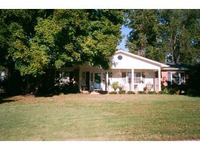 34 Compton Bristol, TN 37620 - Photo 9 of 21 Photo 9