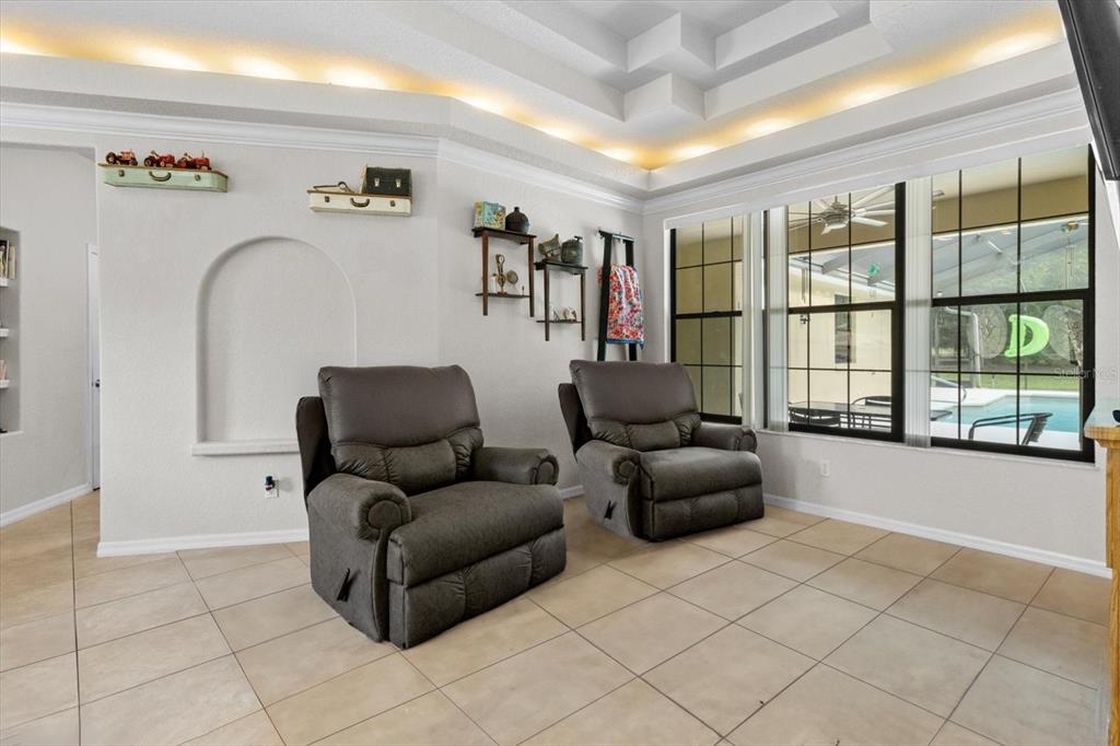 657 West Keller Street Hernando, FL 34442 - Photo 2 of 53