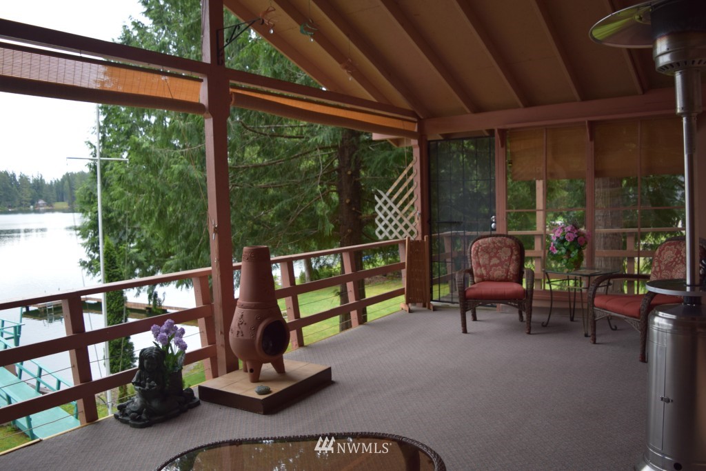 1980 East Phillips Lake Loop Road Shelton, WA 98584 - Photo 12 of 25 Gallery Image 12