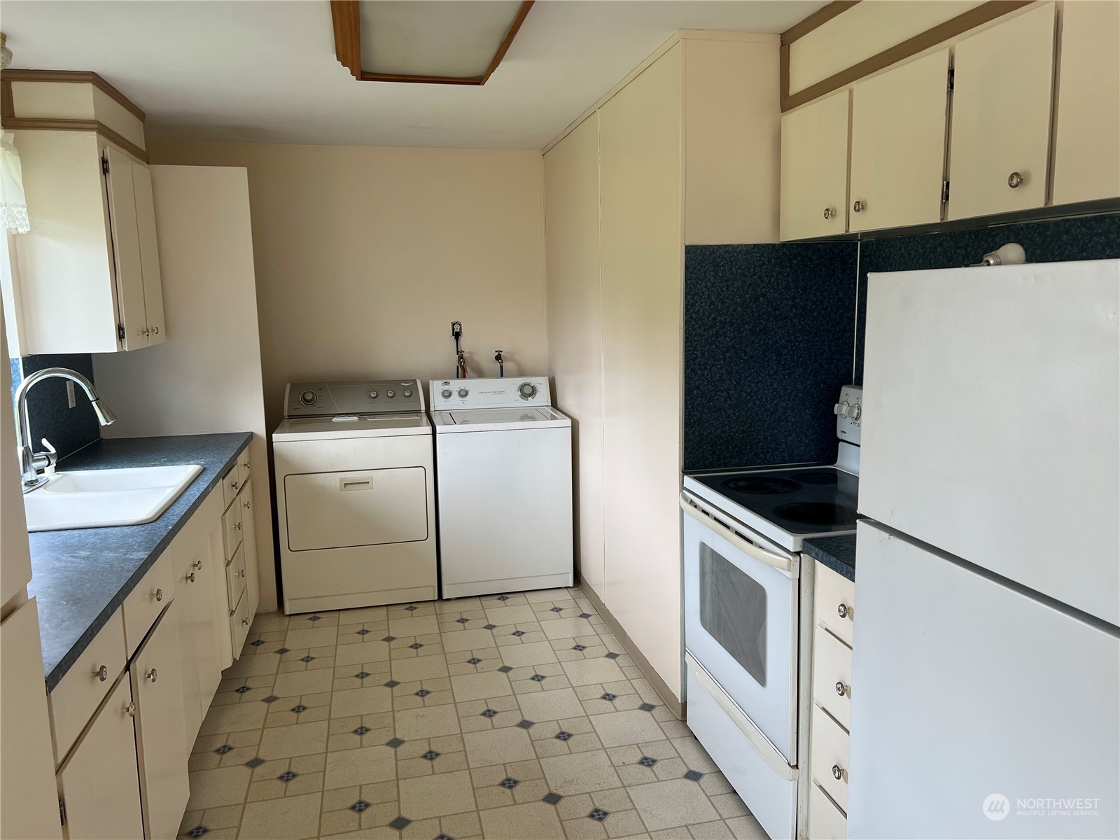 1411 Ralph Road Aberdeen, WA 98520 - Photo 4 of 21 Gallery Image 4