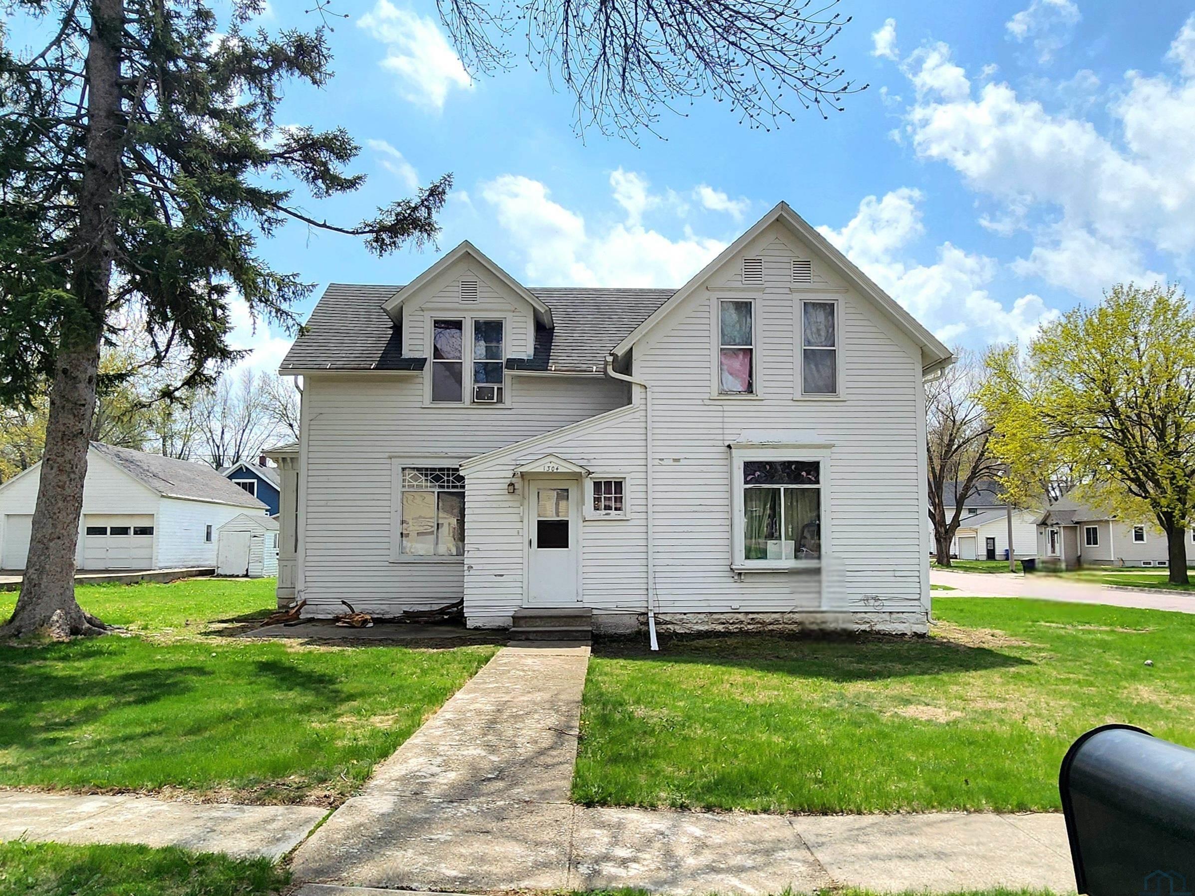1304 3rd Street Hull, IA 51239 - Photo 43 of 44 Gallery Image 43