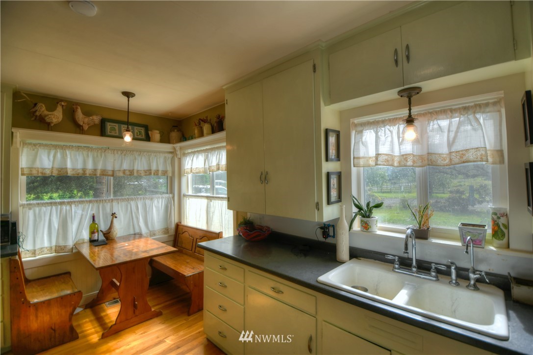 20 West Barrett Road Montesano, WA 98563 - Photo 8 of 21 Gallery Image 8