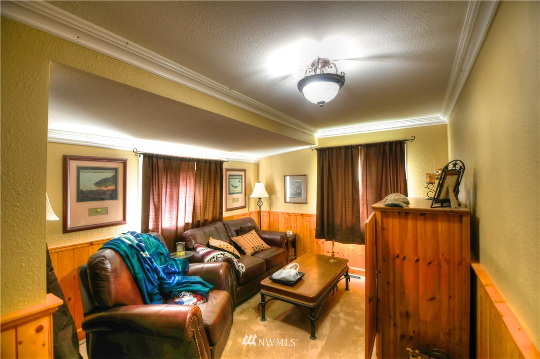 20 West Barrett Road Montesano, WA 98563 - Photo 10 of 21 Gallery Image 10