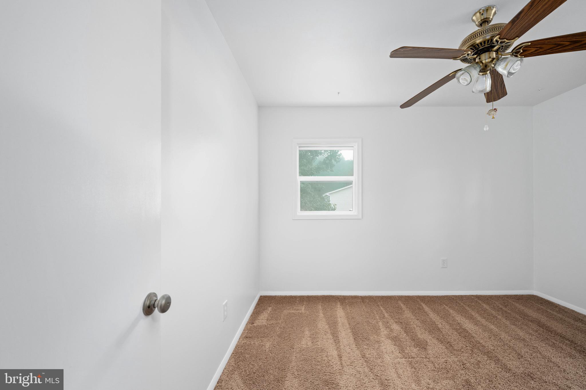 161 8th Street Colonial Beach, VA 22443 - Photo 38 of 71 4TH BEDROOM OR OFFICE