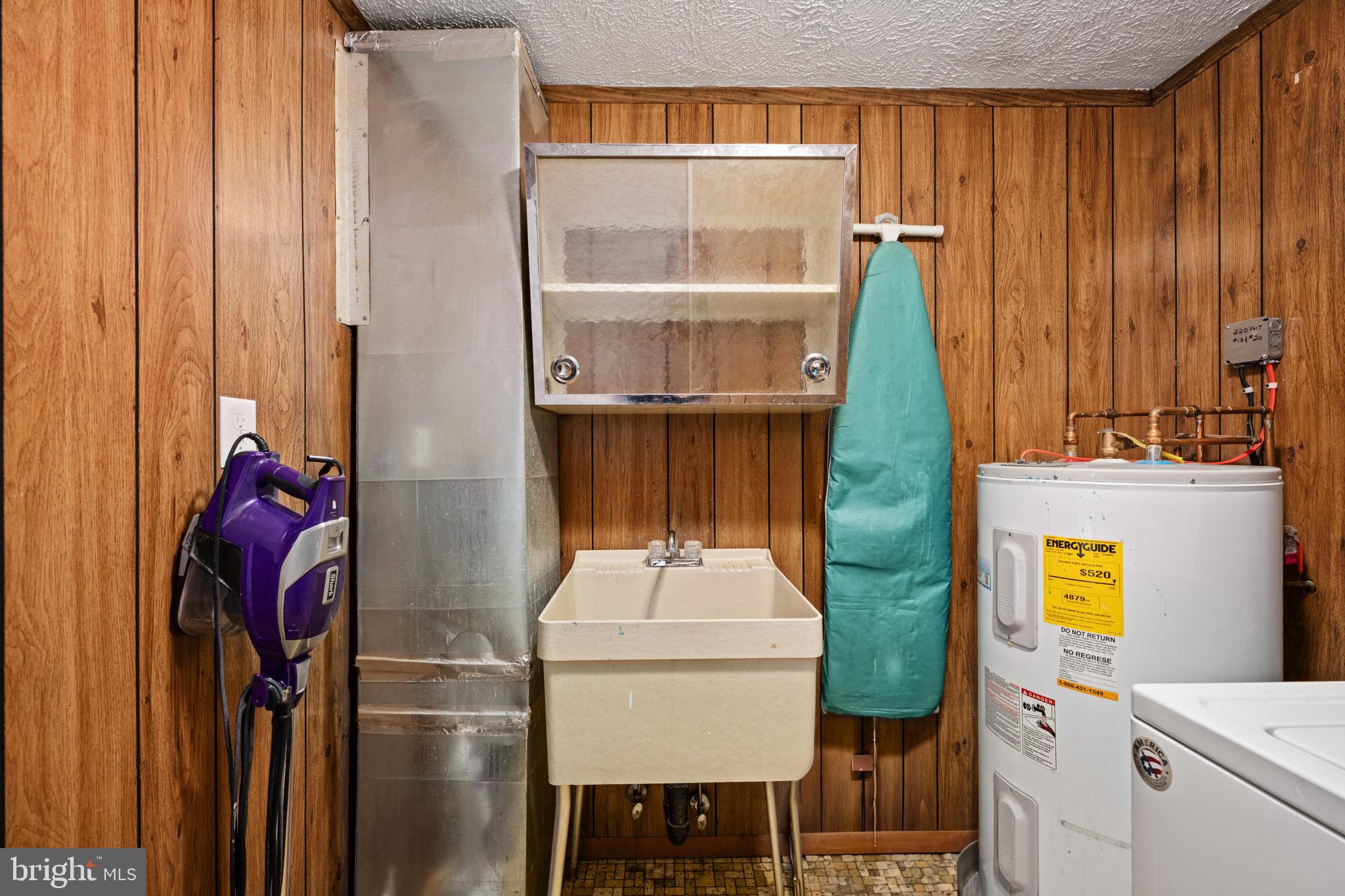 161 8th Street Colonial Beach, VA 22443 - Photo 43 of 71 LAUNDRY ROOM WITH SINK