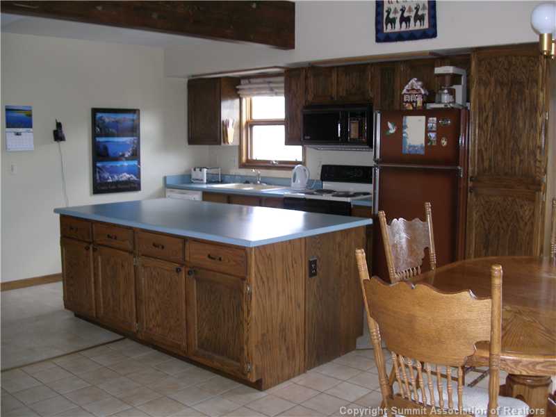 816 Blue Ridge Road Silverthorne, CO 80498 - Photo 3 of 17 Kitchen.