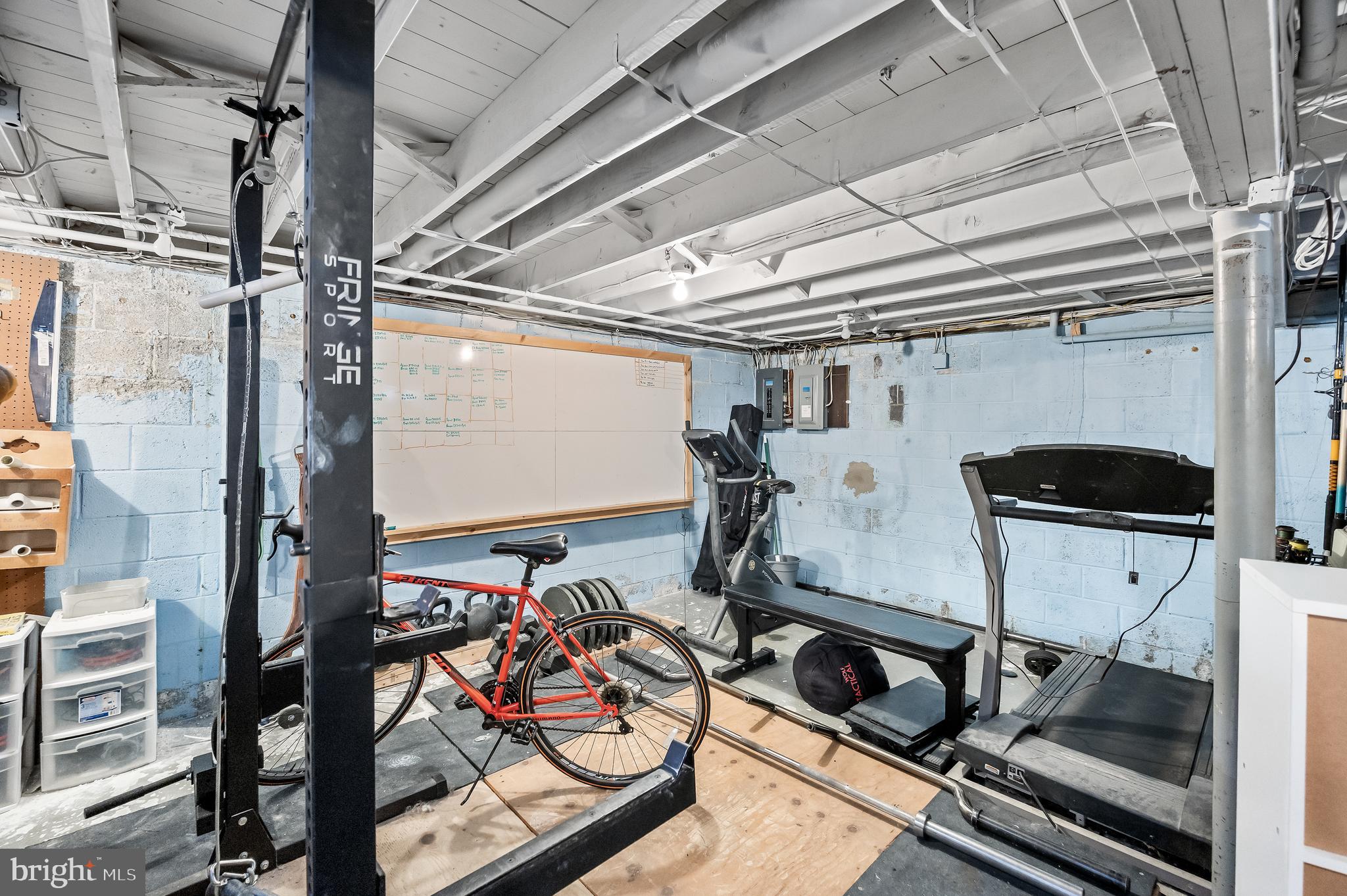 409 Lippincott Avenue Riverside, NJ 08075 - Photo 22 of 25 a storage room with furniture