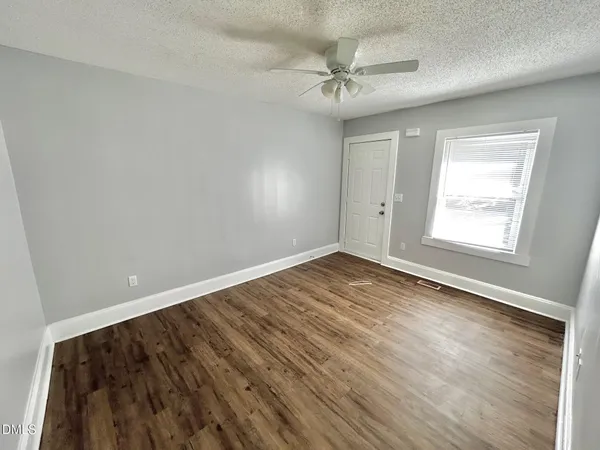$1,025 | 224 Walker Avenue, Graham, NC 27253
