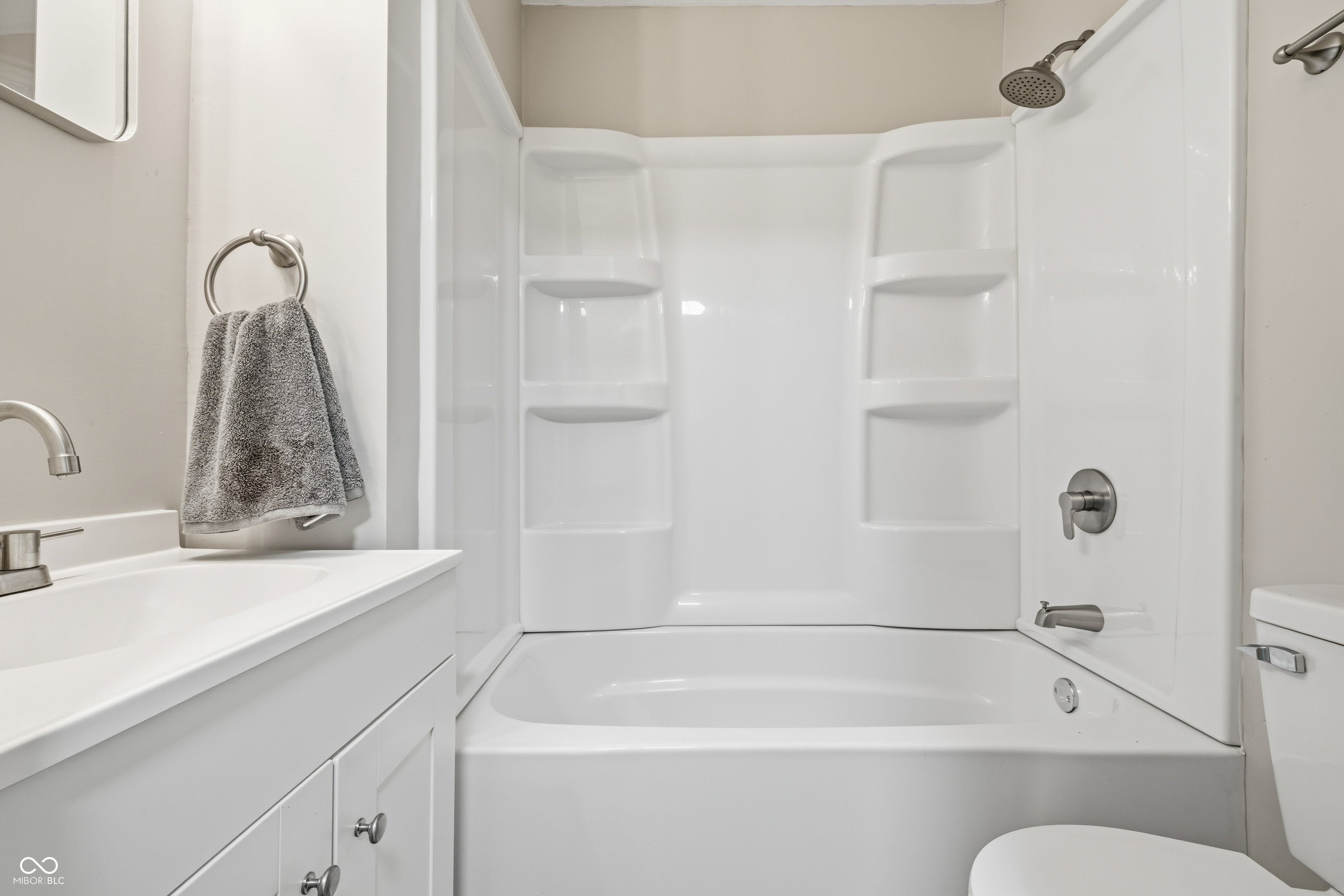 2304 South D Street Elwood, IN 46036 - Photo 17 of 23