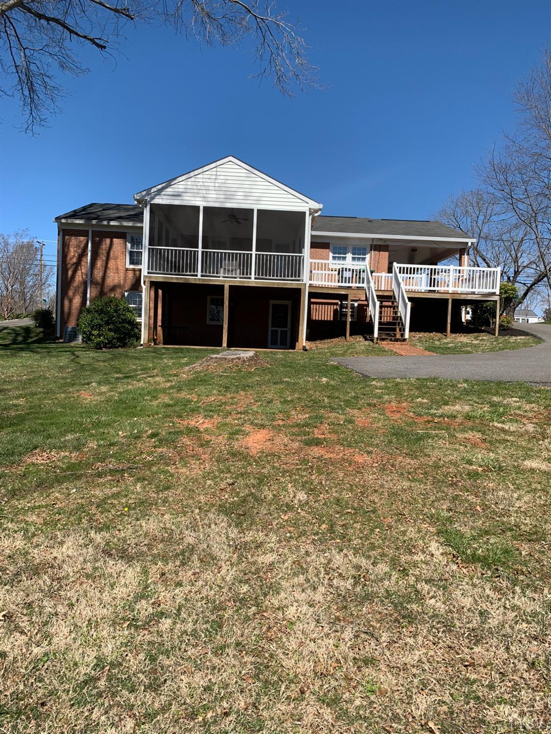 336 North Main Street Amherst, VA 24521 - Photo 53 of 60 a front view of a house with a garden