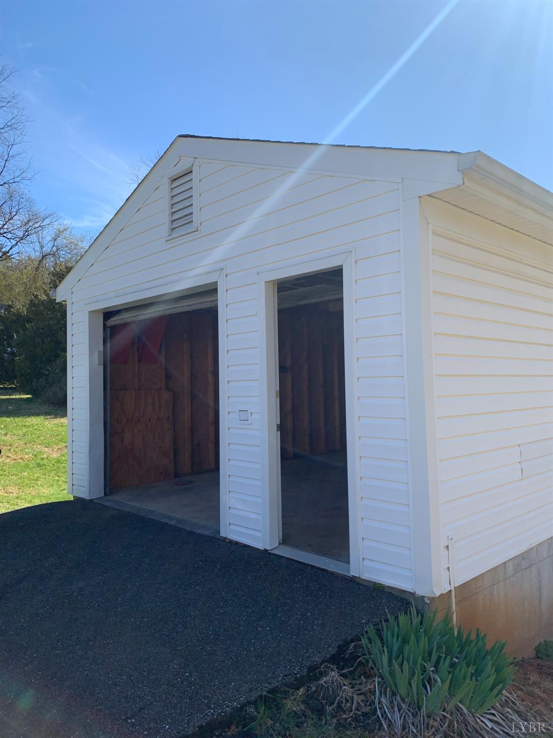336 North Main Street Amherst, VA 24521 - Photo 60 of 60 a house with a yard