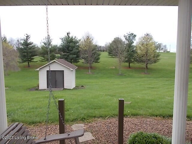 4265 Bloomfield Road Bardstown, KY 40004 - Photo 18 of 21 DSCN2925