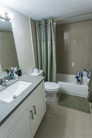 $2,700 | 8810 Southwest 132nd Place, Unit 404DN, Miami, FL 33186