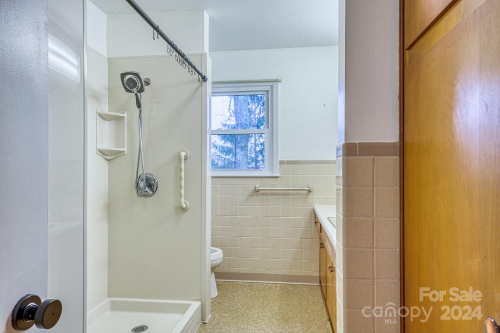 34 Azalea Road Arden, NC 28704 - Photo 36 of 44 Gallery Image 36