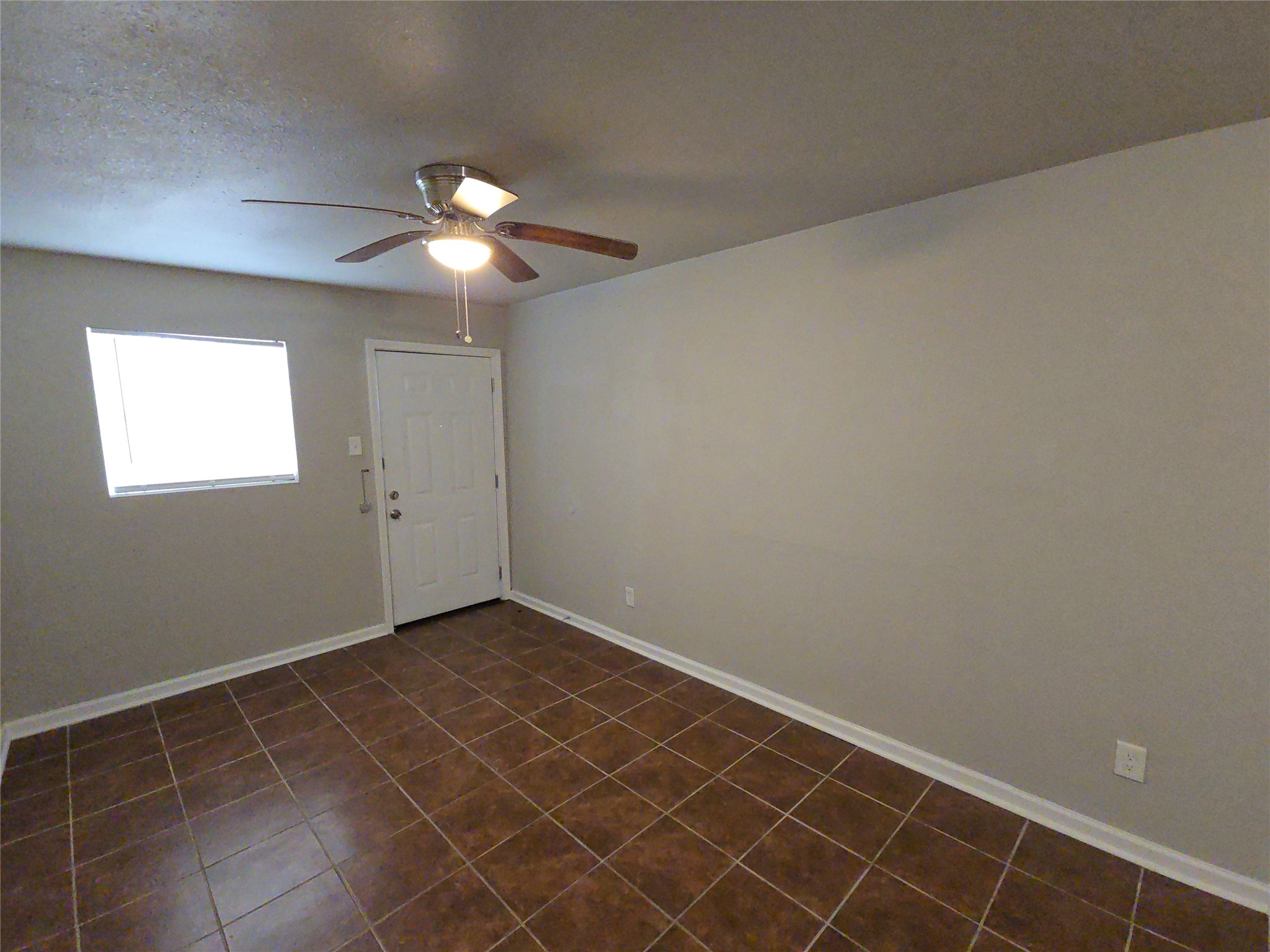 3335 Tuam Street, Unit 4 Houston, TX 77004 - Photo 3 of 16