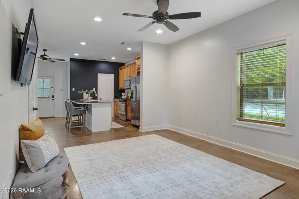 $1,600 | 701 West Taft Street, Unit 7, Lafayette, LA 70503