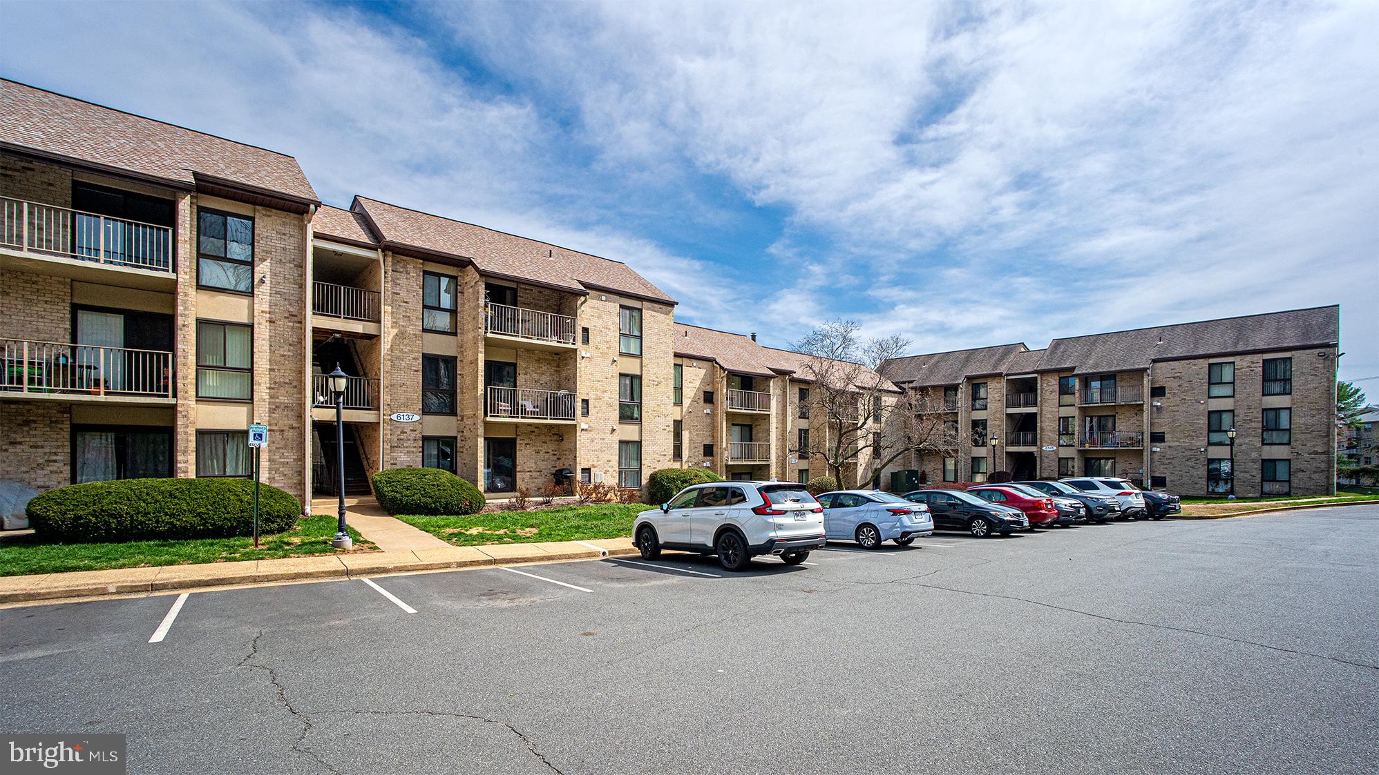 6141 Edsall Road, Unit B Alexandria, VA 22304 - Photo 23 of 27 a building view