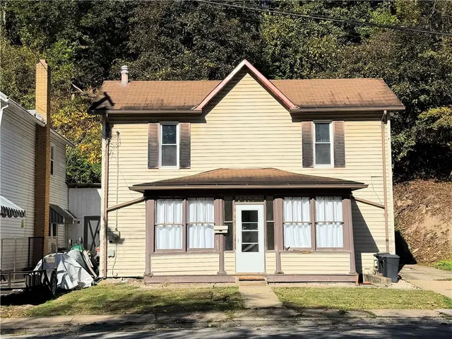 $67,000 | 597 Market Street, Leechburg, PA 15656