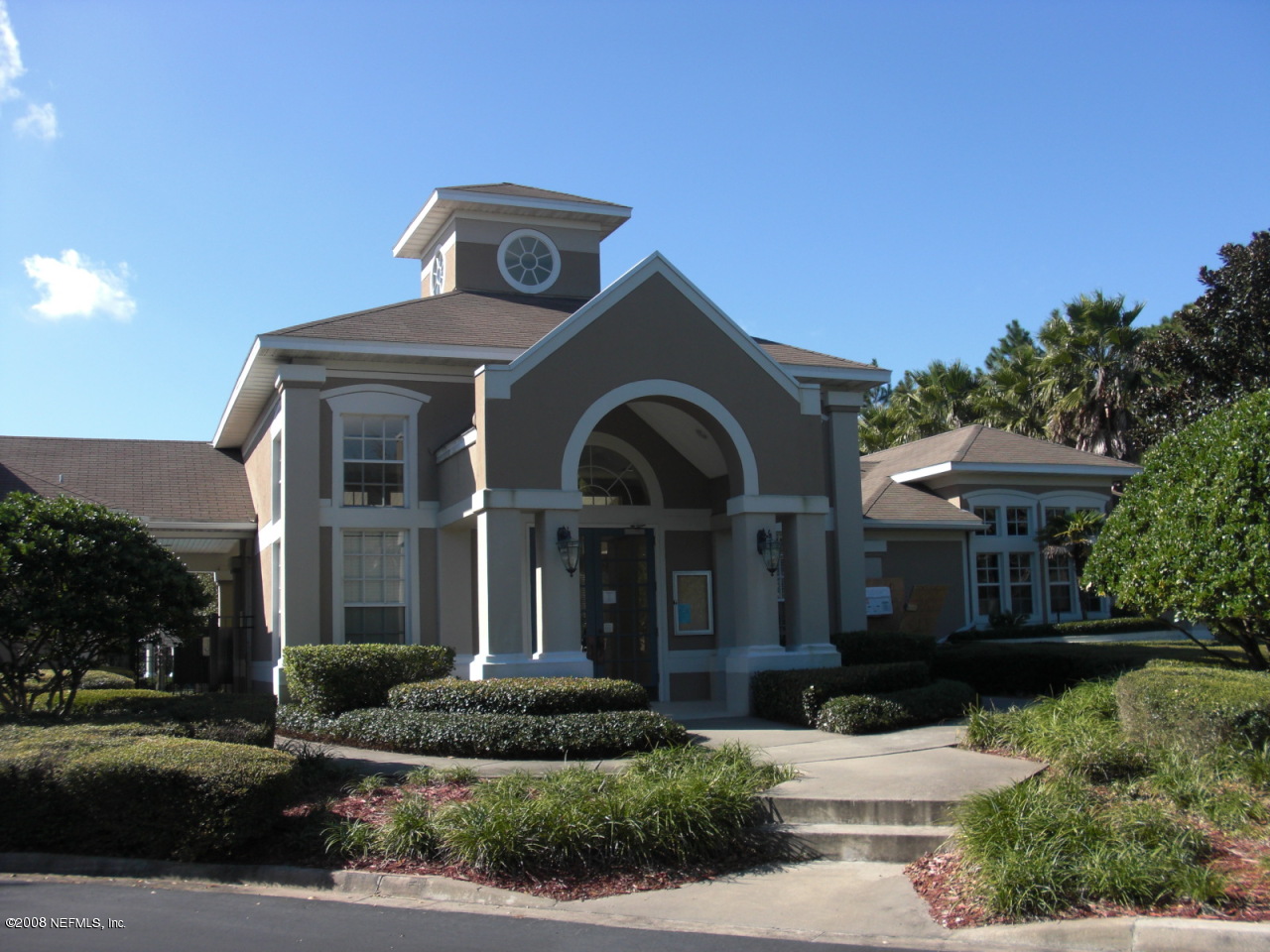 10550 Baymeadows Road, Unit 810 Jacksonville, FL 32256 - Photo 3 of 6 Overlook clubhouse