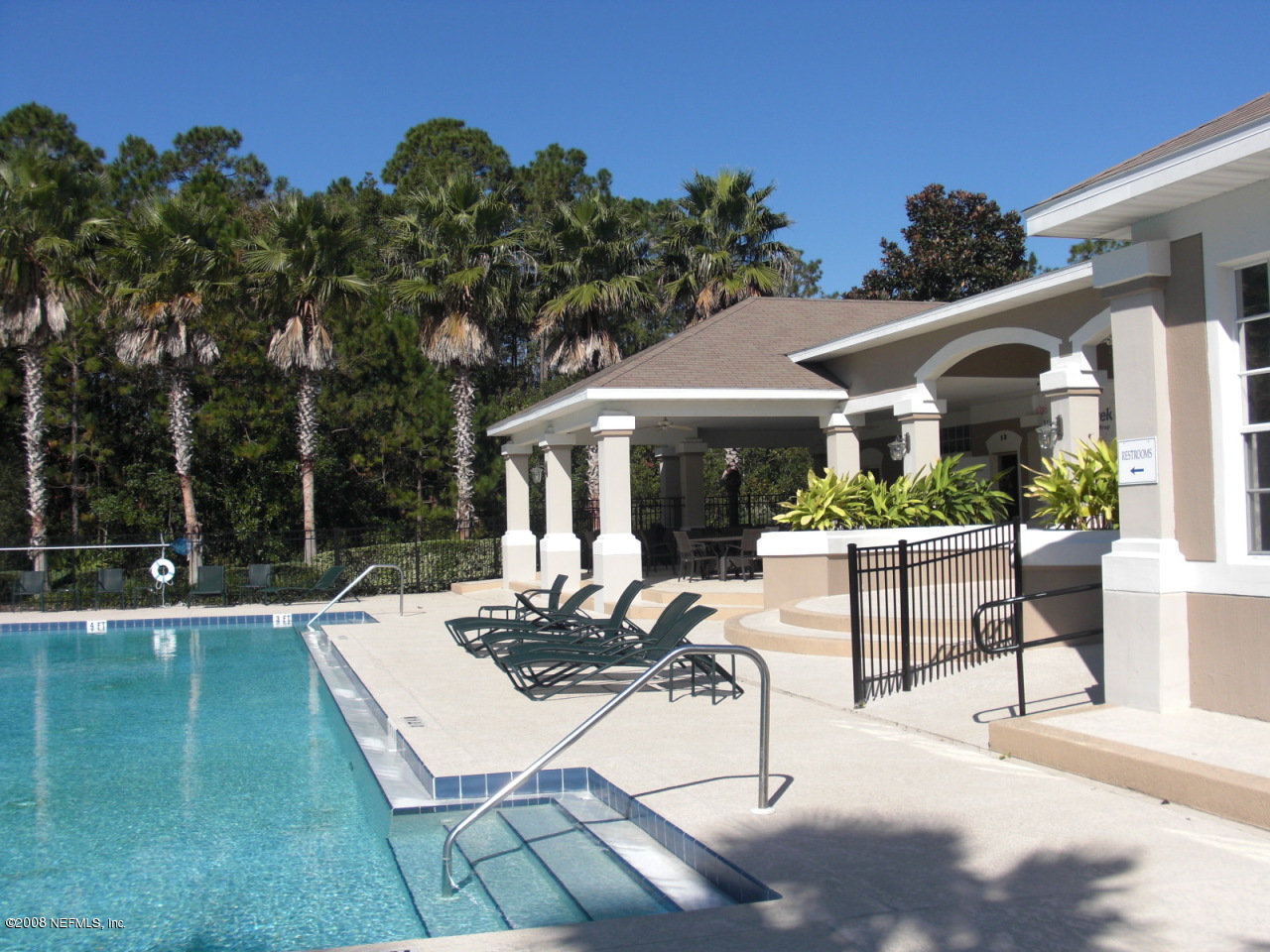 10550 Baymeadows Road, Unit 810 Jacksonville, FL 32256 - Photo 4 of 6 Cabana