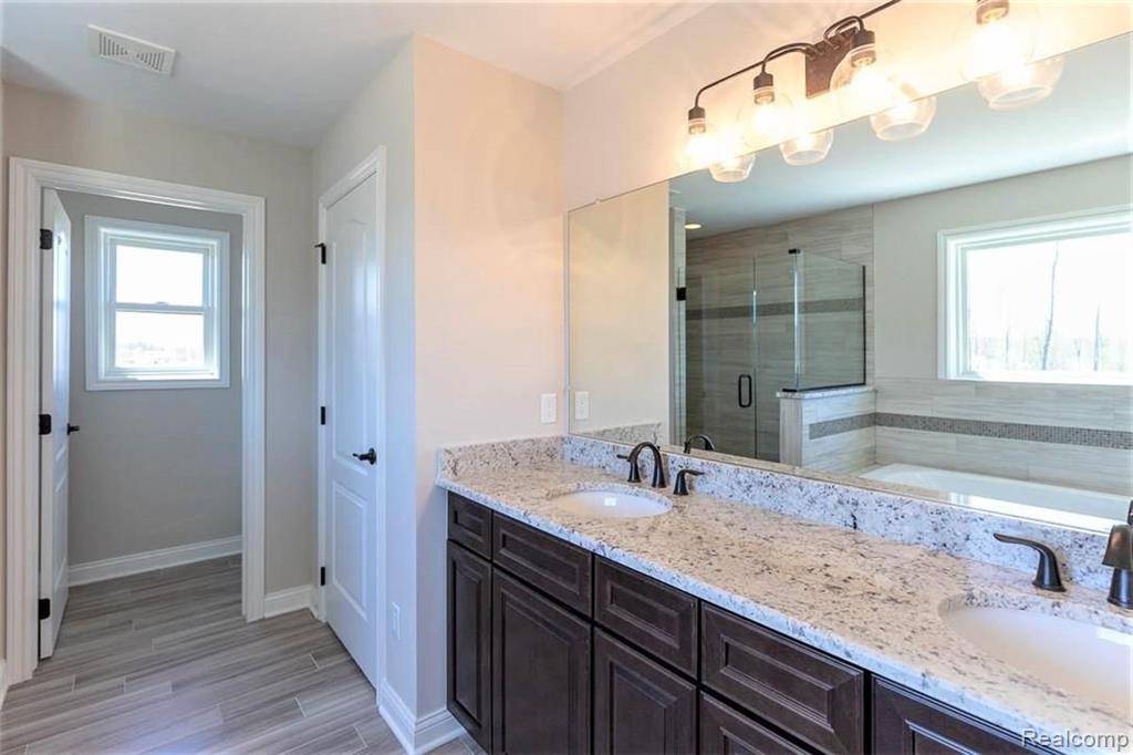 5 Eggert Brighton, MI 48116 - Photo 19 of 33