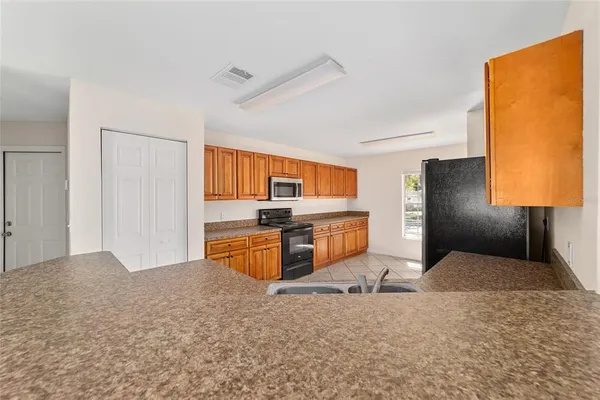 $1,650 | 3005 Northeast 18th Court, Ocala, FL 34479