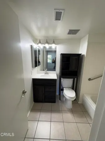 $4,295 | 379 Nevada Avenue, Ventura, CA 93004