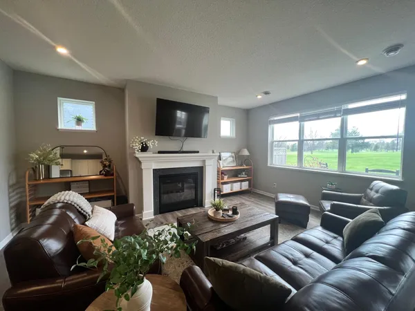$2,875 | 7303 Fir Lane North, Corcoran, MN 55340