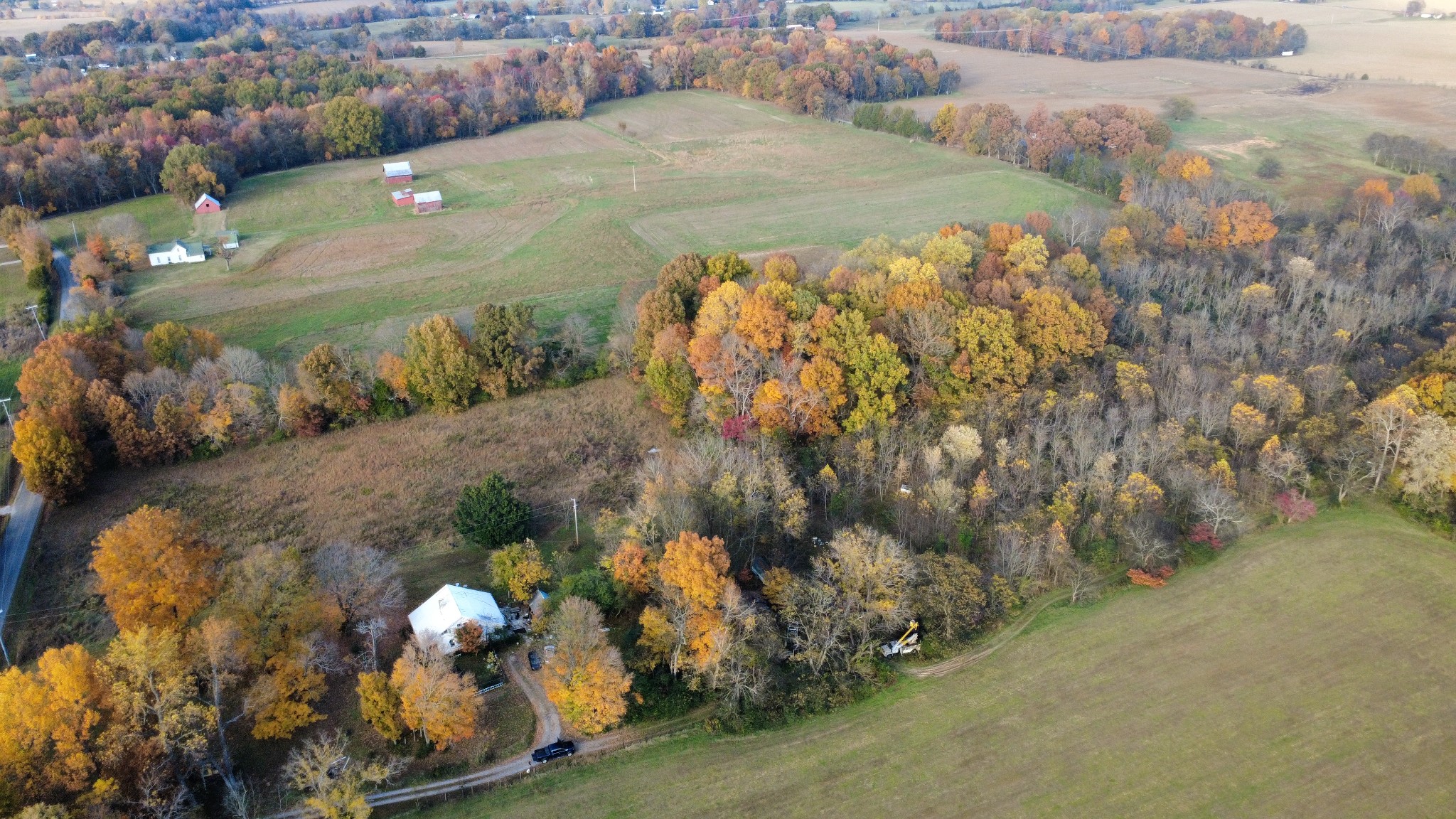 3941 Baggett Road Springfield, TN 37172 - Photo 5 of 18 a view of a wooden wall