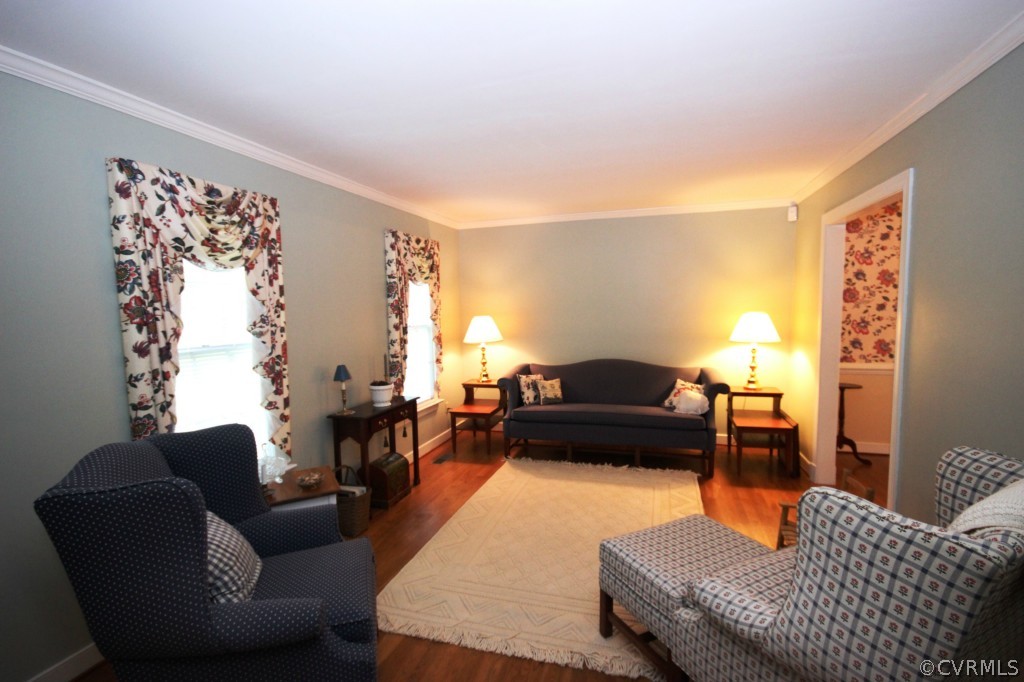 5200 Copperpenny Road Chesterfield, VA 23832 - Photo 11 of 24 a living room with furniture and a large window