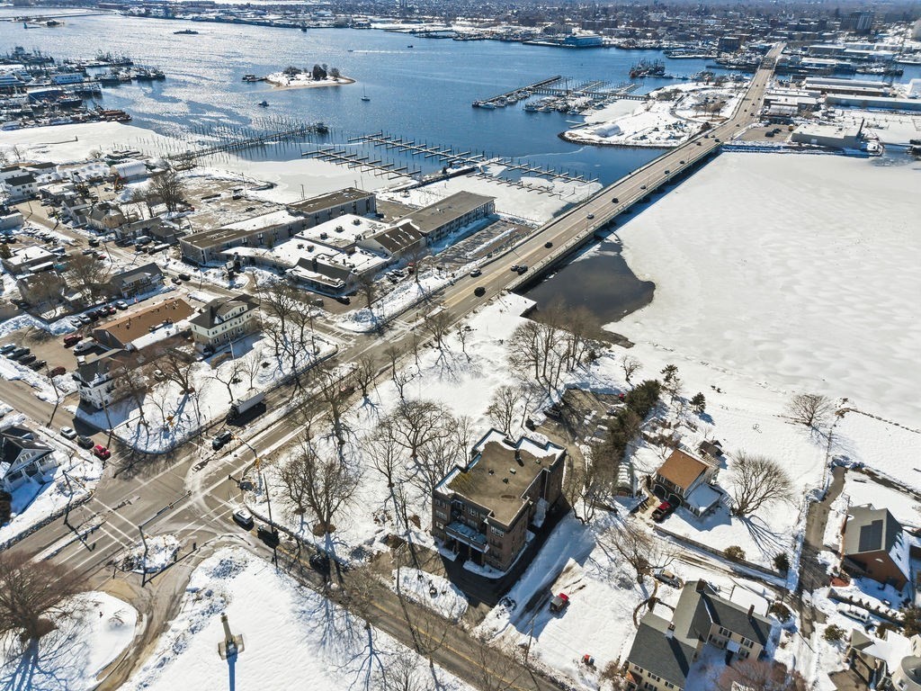 138 South Main Street, Unit 13 Fairhaven, MA 02719 - Photo 28 of 31