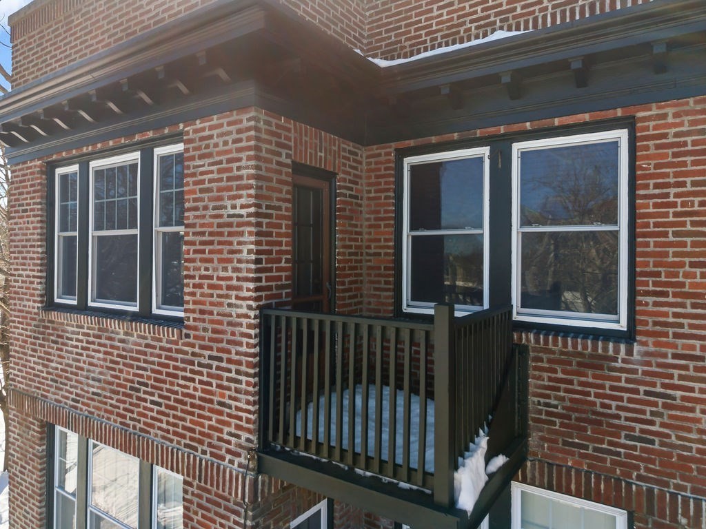 138 South Main Street, Unit 13 Fairhaven, MA 02719 - Photo 3 of 31