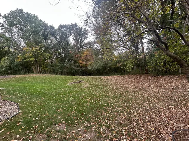 $1,995 | 15105 Lesley Lane, Eden Prairie, MN 55346