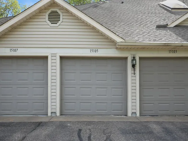 $1,995 | 15105 Lesley Lane, Eden Prairie, MN 55346