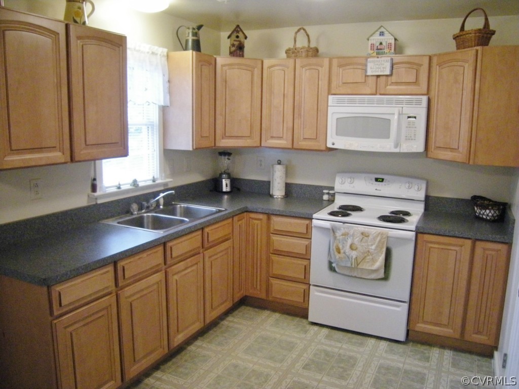 135 Belle Meade Road Bumpass, VA 23024 - Photo 7 of 23 Gallery Image 7