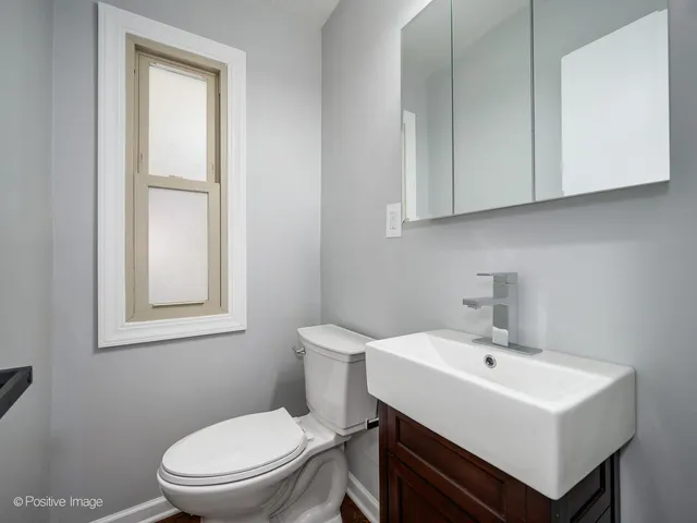 $349,900 | 8944 Skokie Boulevard, Unit B, Skokie, IL 60077