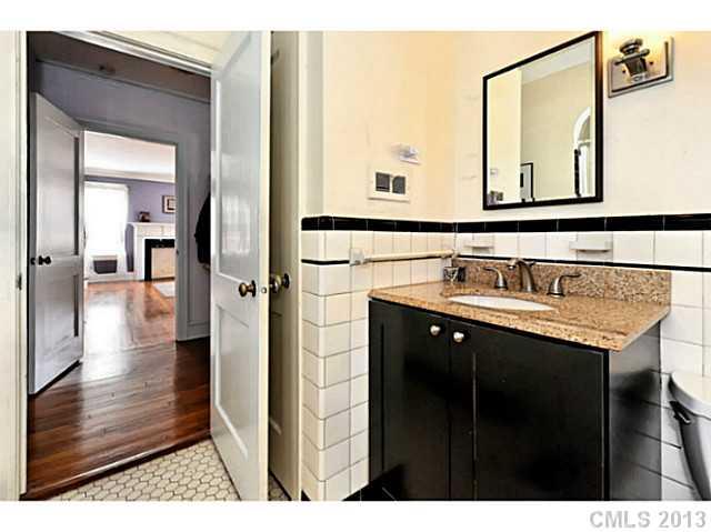 2016 Club Road Charlotte, NC 28205 - Photo 12 of 16 Gallery Image 12